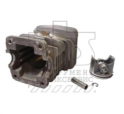 Цилиндр с поршнем